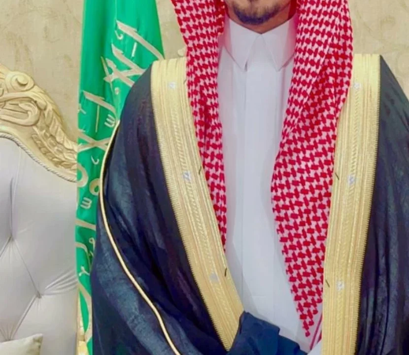 مشهور يرزق بمولودة ويسميها الجوهرة