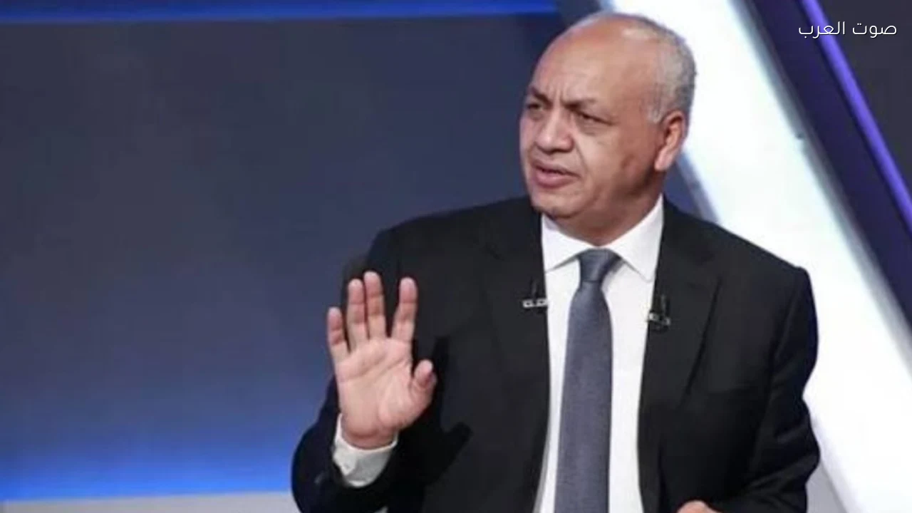 مصطفى بكري ينفي صحة شائعات زيادة أسعار البنزين