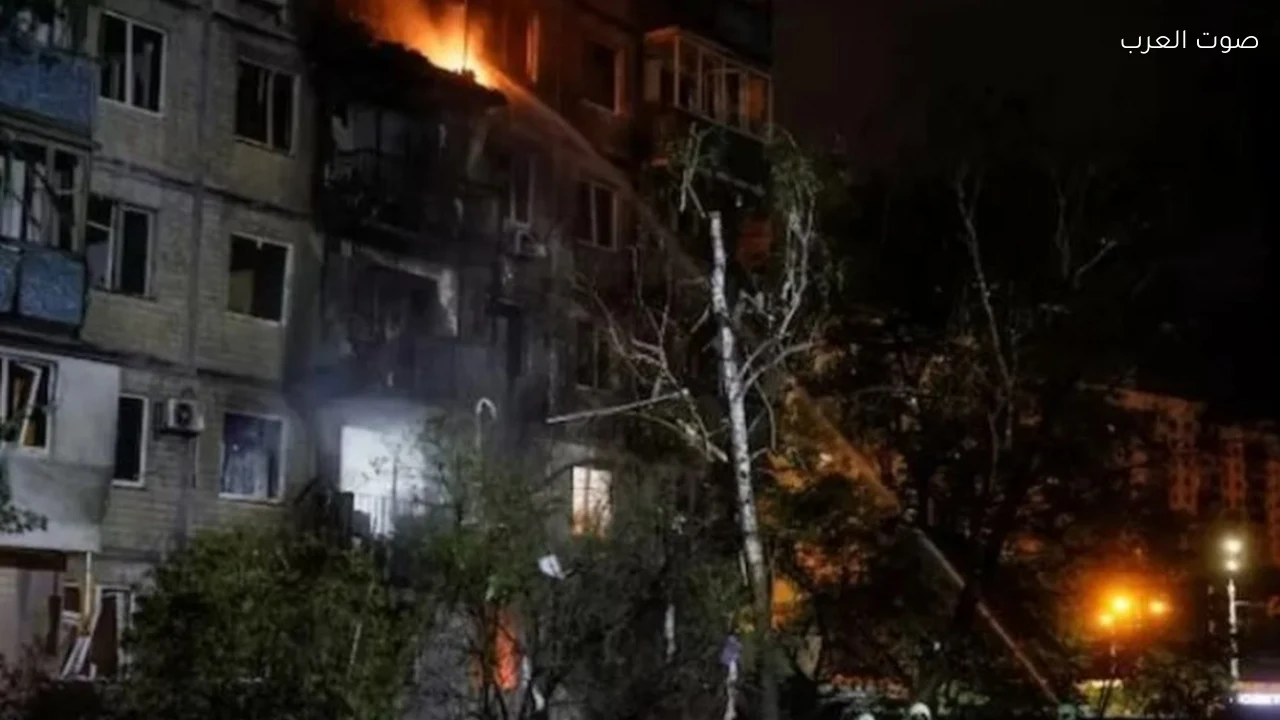 هجوم روسي على منشأة طاقة يتسبب في انقطاعات واسعة بكهرباء كييف